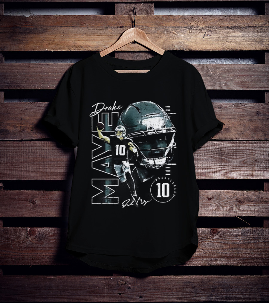 Drake Maye Patriots Football Vertical Name Signature Retro 10 T-Shirt