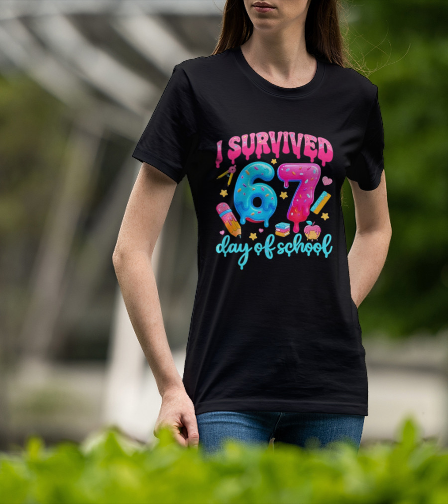 I Survived 67 Days Of School Pencil Cupcake Book Stars Hearts T-Shirt
