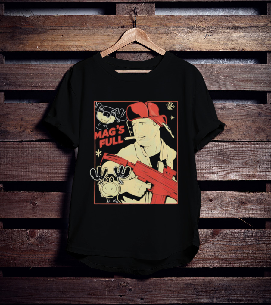 Mags Full Randy Quaid With Moose And Snowflakes T-Shirt