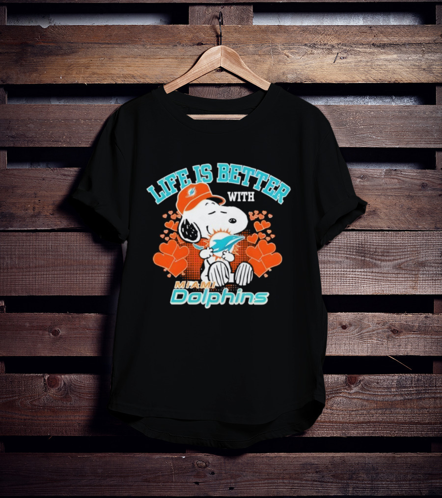 Snoopy Life Is Better With Miami Dolphins Hearts And Cap T-Shirt