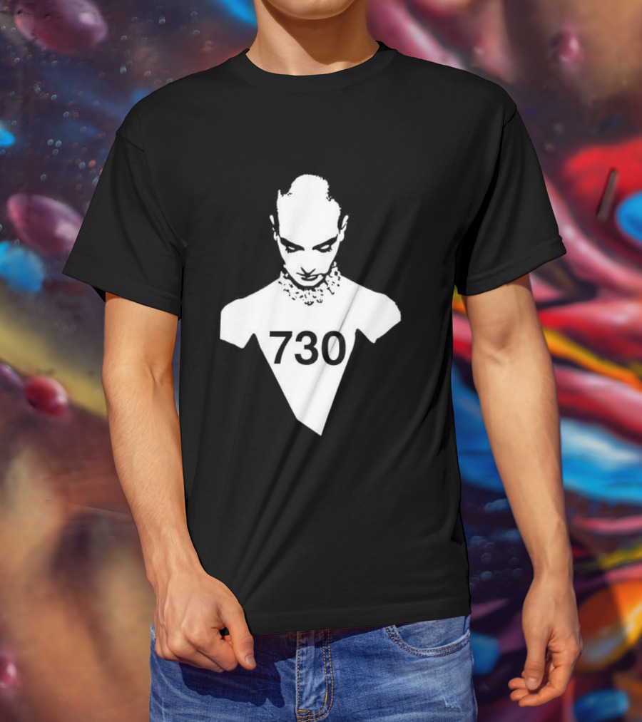 Sinead 730 Bold Graphic Style T-Shirt