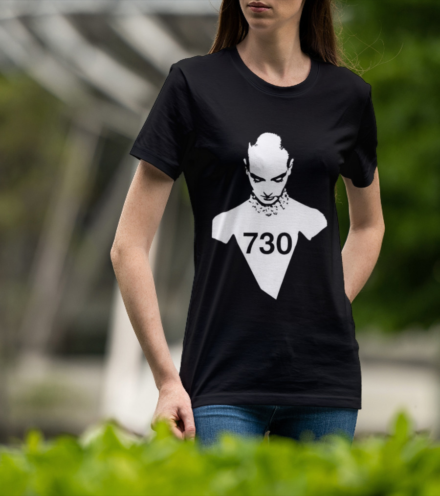 Sinead 730 Bold Graphic Style T-Shirt