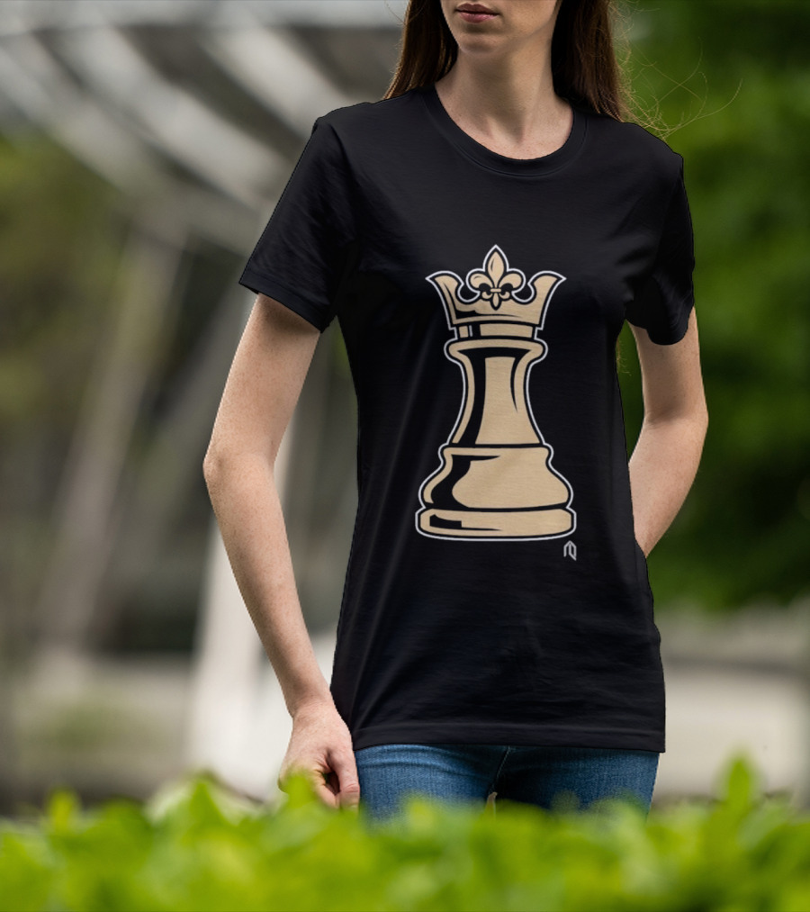 New Orleans Pelicans Basketball Queen Fleur-de-Lis Chess Piece T-Shirt