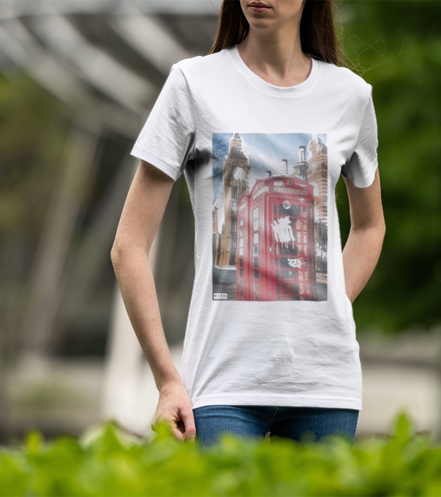 Kith London Red Telephone Box November 28th Tower Bridge Skyline Scene T-Shirt