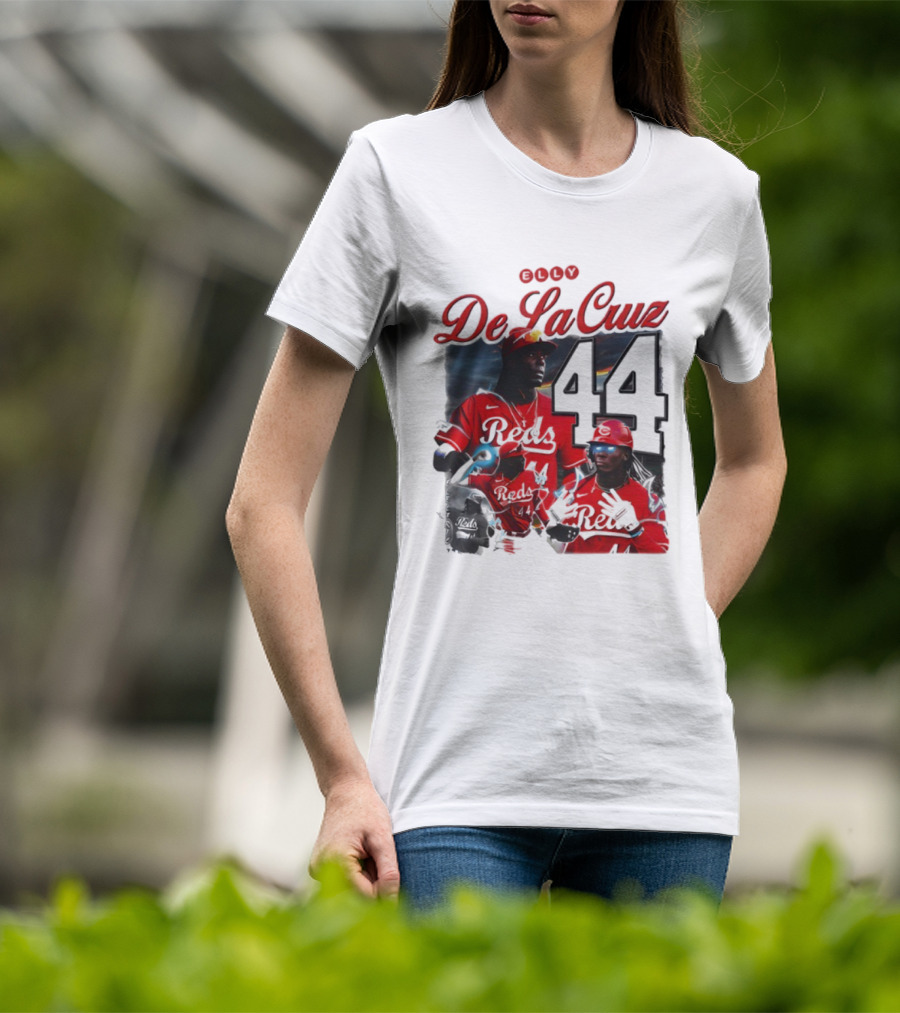 De La Cruz 44 Reds Vintage Style Electricidad Sports Icon T-Shirt