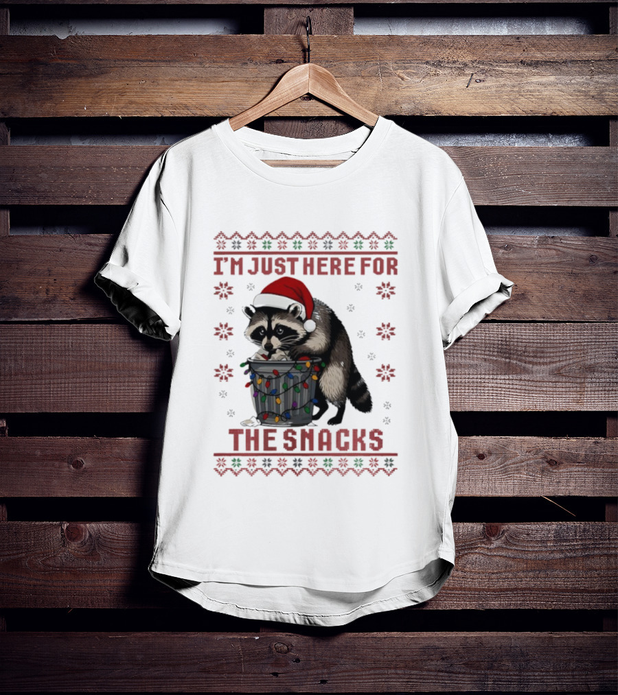 Raccoon In Santa Hat With Trash Can Lights I'm Just Here For The Snacks T-Shirt