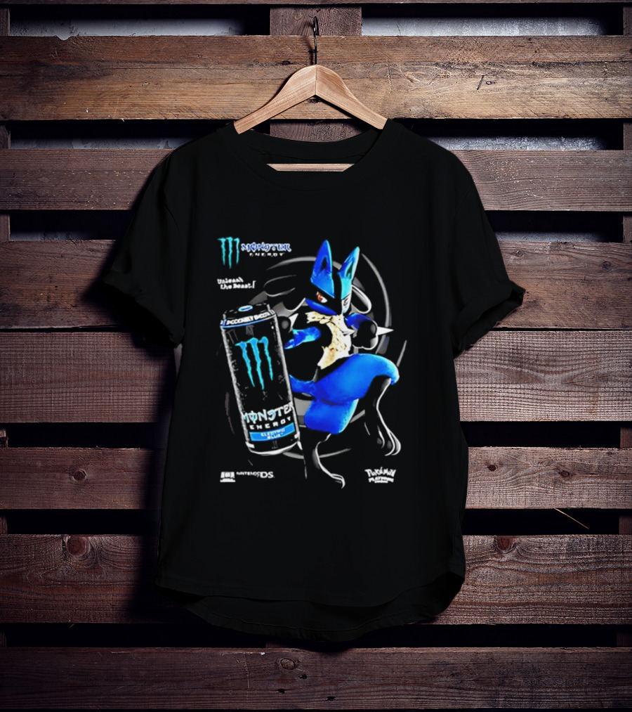 Pokémon Lucario Monster Energy Can Líquido Azulado Invigorante T-Shirt