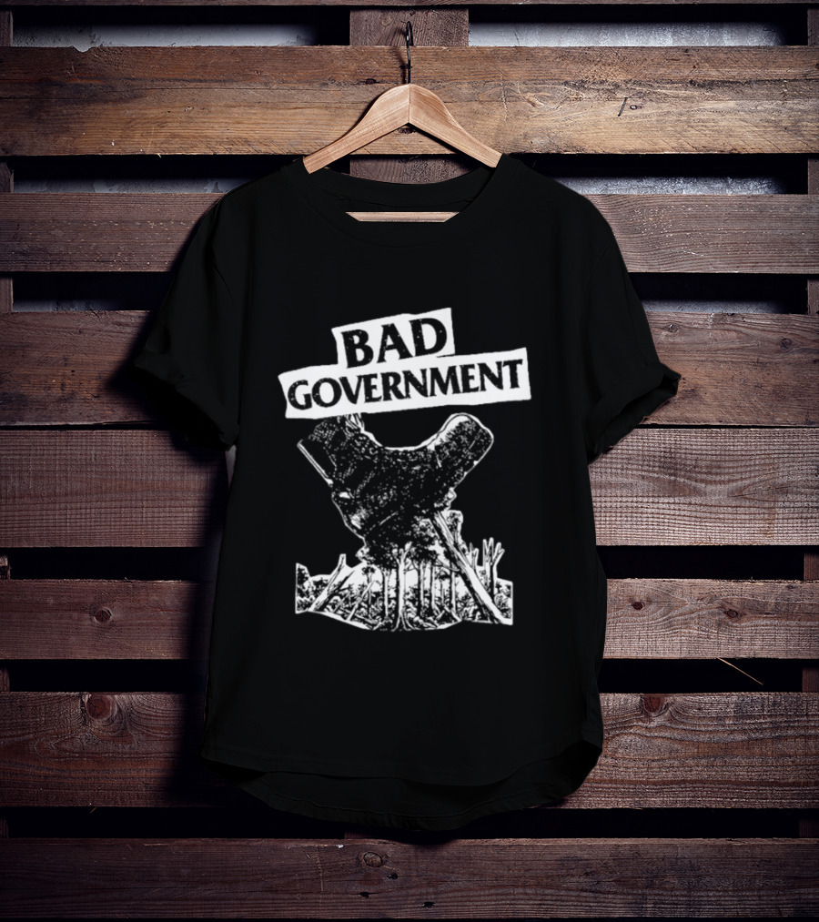 Bad Government Tree Stump Political Satire T-Shirt