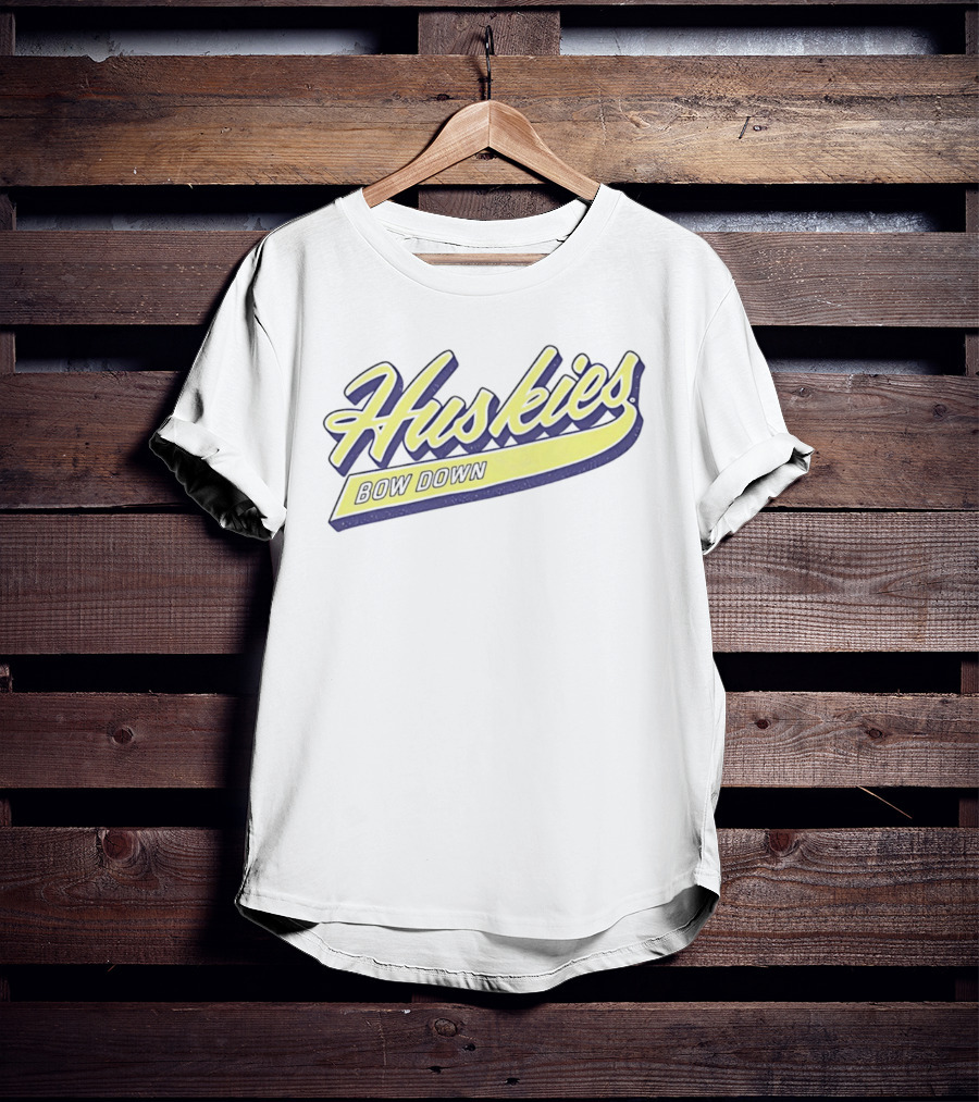 Charlie Weis Jr Huskies Bow Down T-Shirt