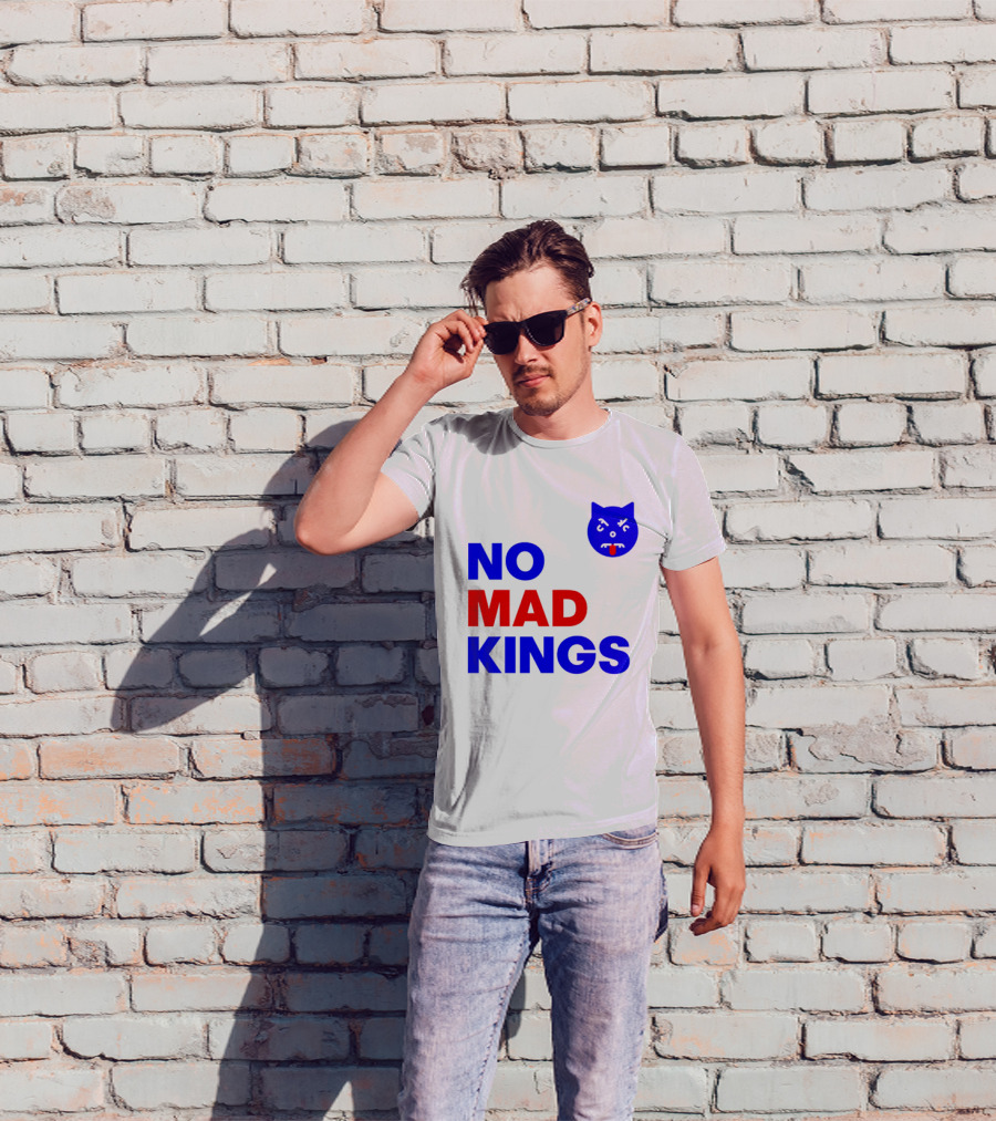Nomad Kings Blue Red Cat Face T-Shirt