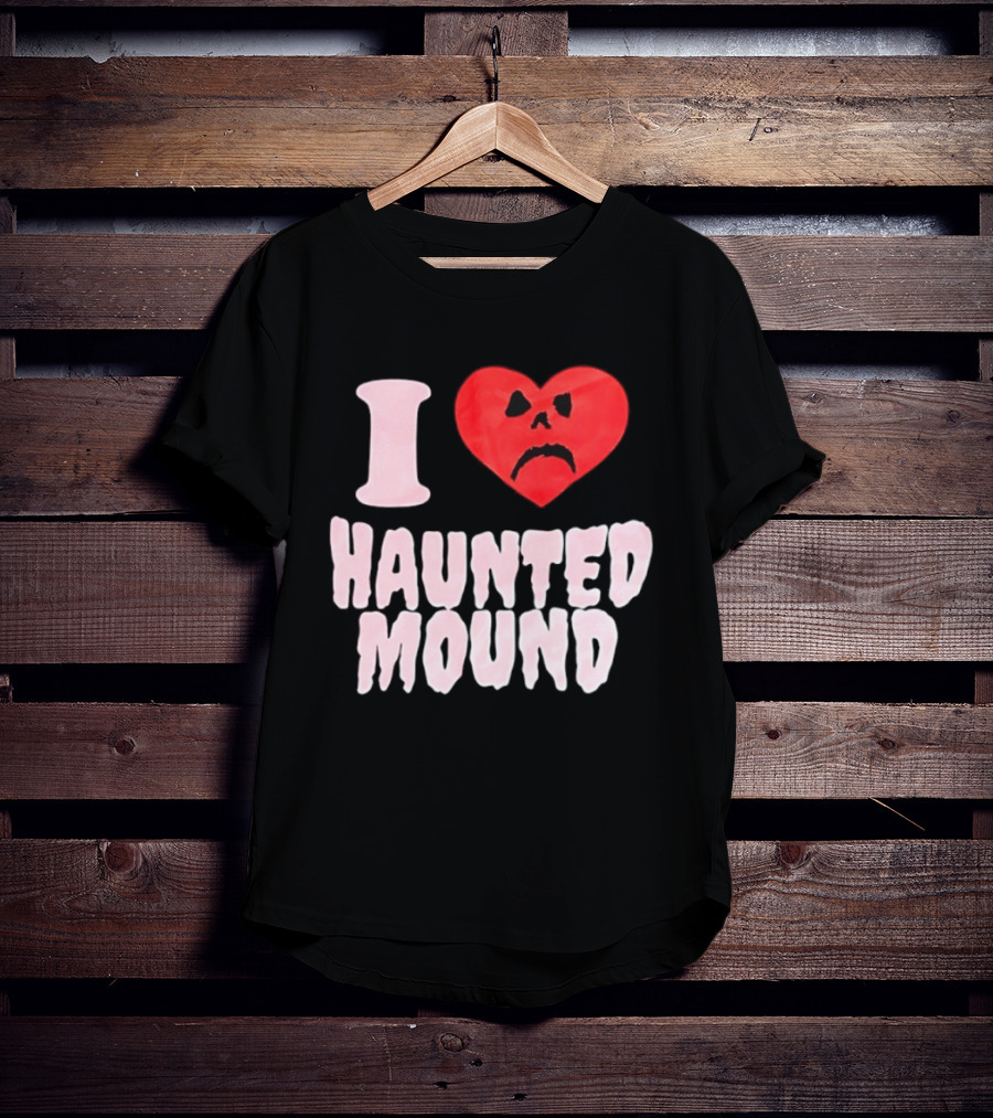 I Love Haunted Mound Heart Face T-Shirt