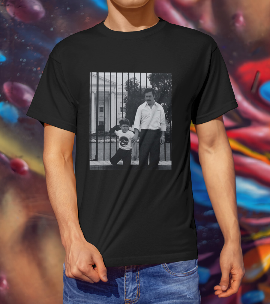 Acwt In Plain Sight White House Visit Snapshot T-Shirt