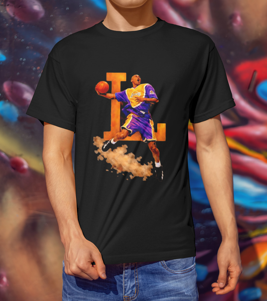 Kobe Bryant Los Angeles Lakers Iconic Slam Dunk Action T-Shirt