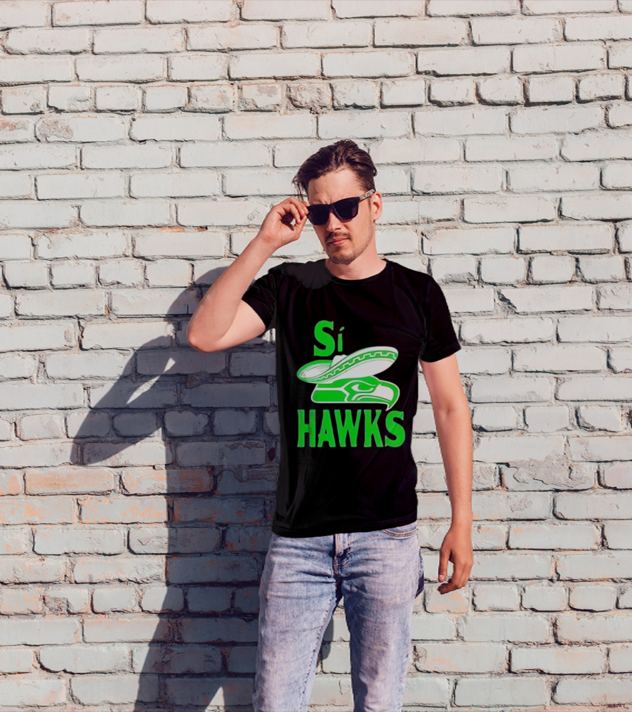 Si Hawks Mexican Sombrero Green Hawk T-Shirt