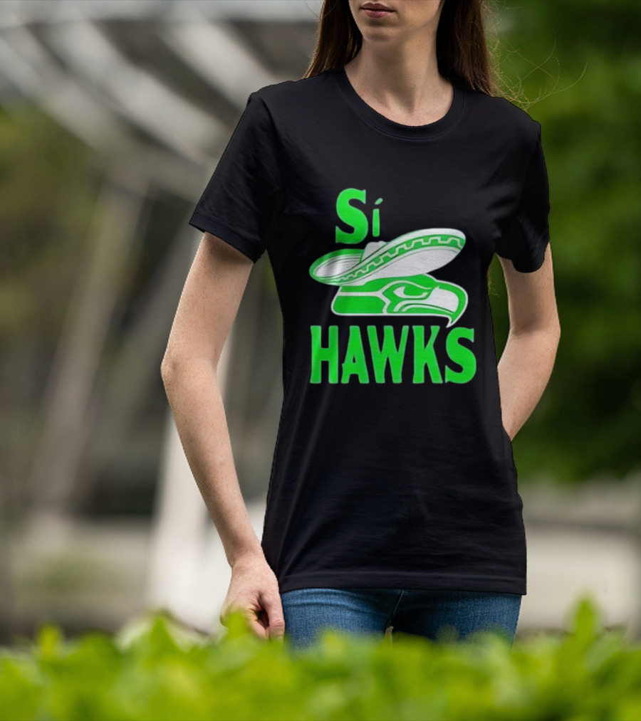 Si Hawks Mexican Sombrero Green Hawk T-Shirt