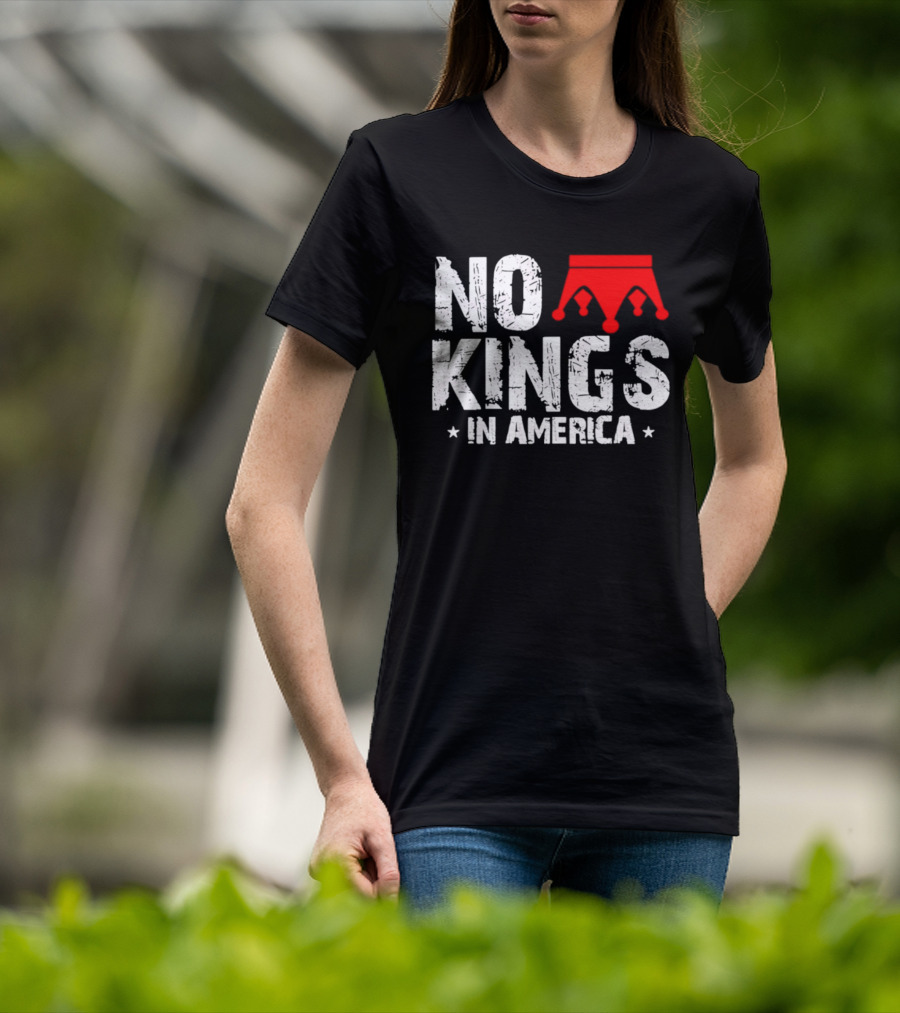No Kings In America Red Crown T-Shirt