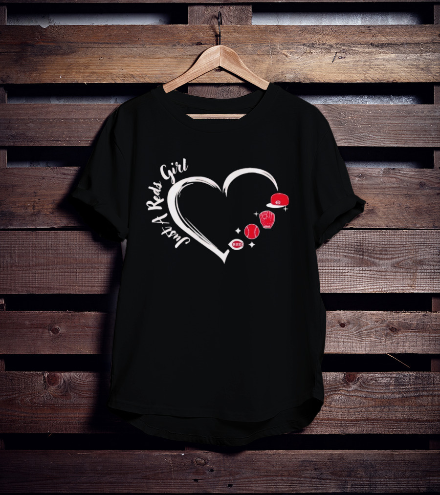 Cincinnati Reds Heart Baseball Cap Glove Fan Girl T-Shirt