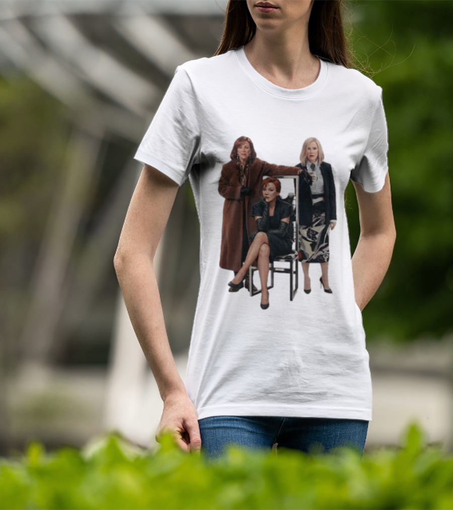 Catherine O'Hara Moira Schitt's Creek Iconic Fashion Ensemble T-Shirt