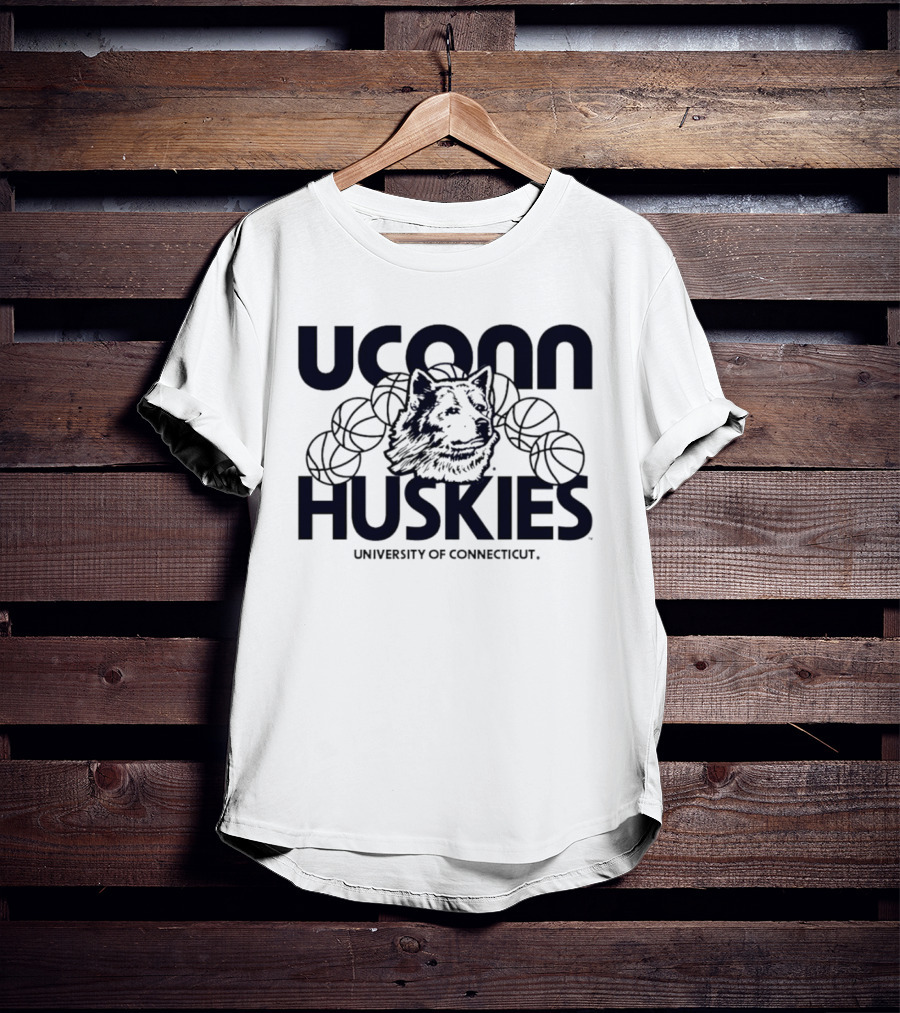 UConn Huskies Basketball 1970s University Of Connecticut T-Shirt