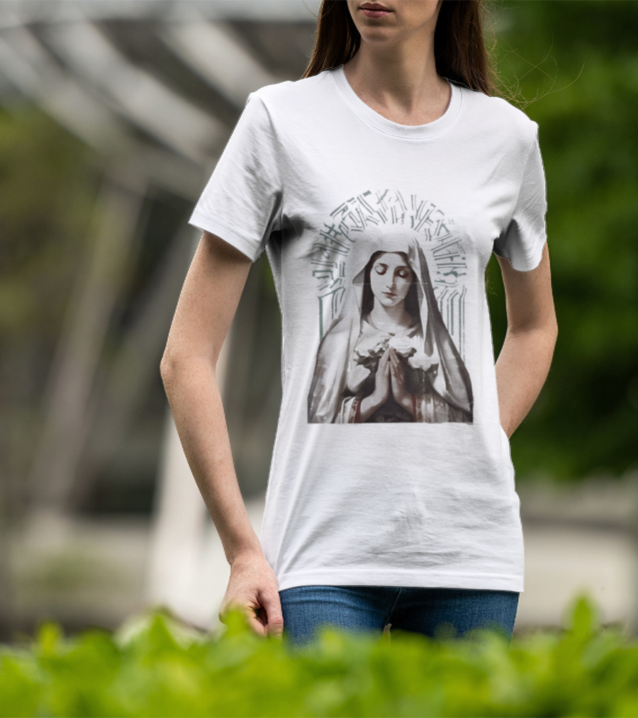 Virgin Mary With White Roses Holy Mary Mother Of Us Pray For Us Gothic T-Shirt