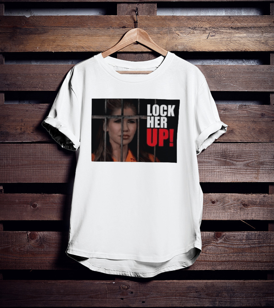 Lock Her Up Kristi Noem Bars Orange Jump Suit T-Shirt