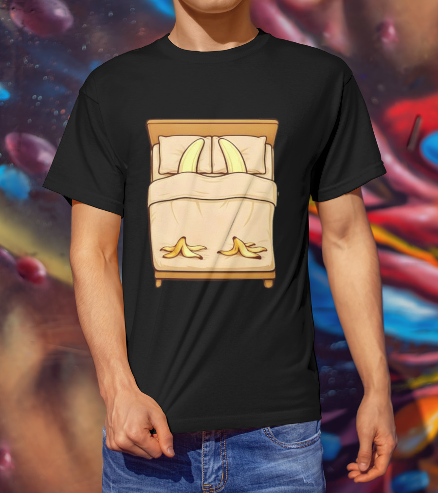 Funny Banana In Bed Sleeping Humor T-Shirt