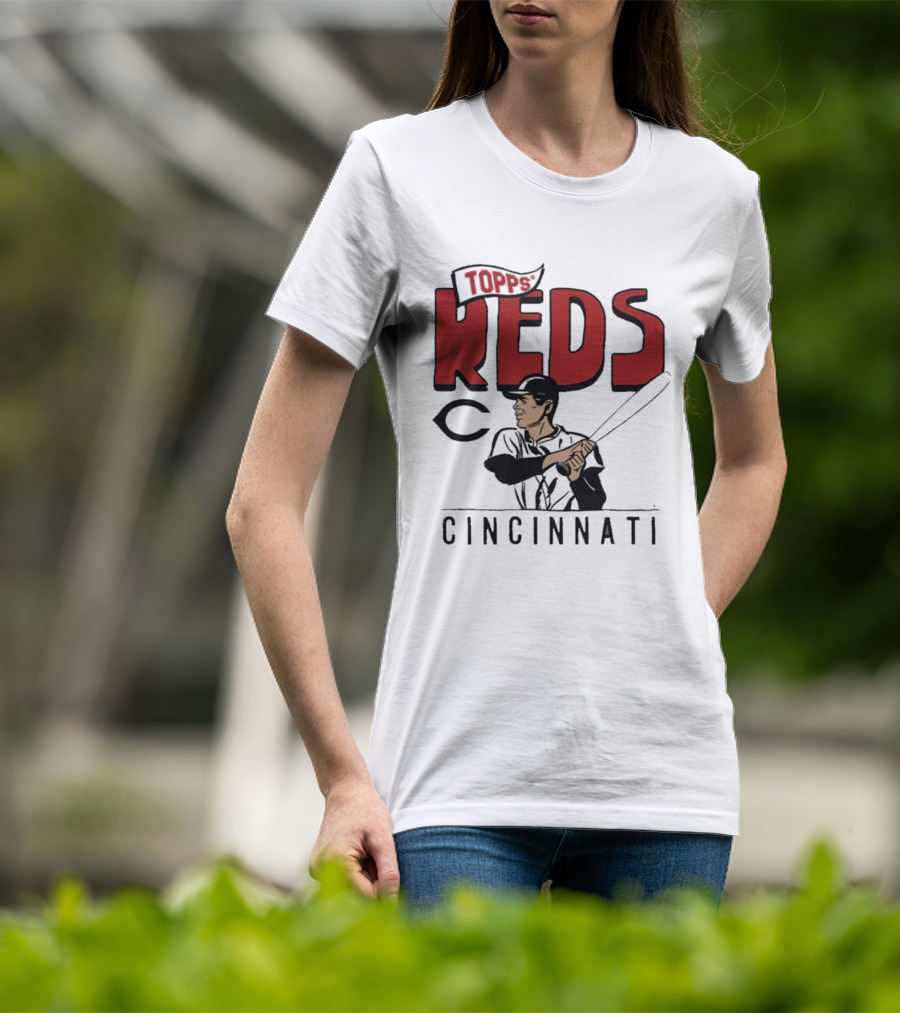 MLB Topps Cincinnati Reds Cartoon Player T-Shirt