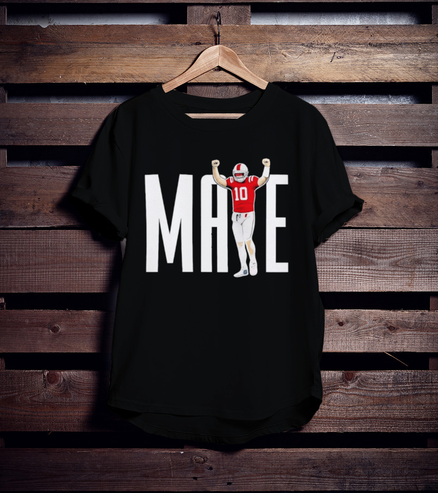 MAYE 10 New England Football Legend In The Making T-Shirt