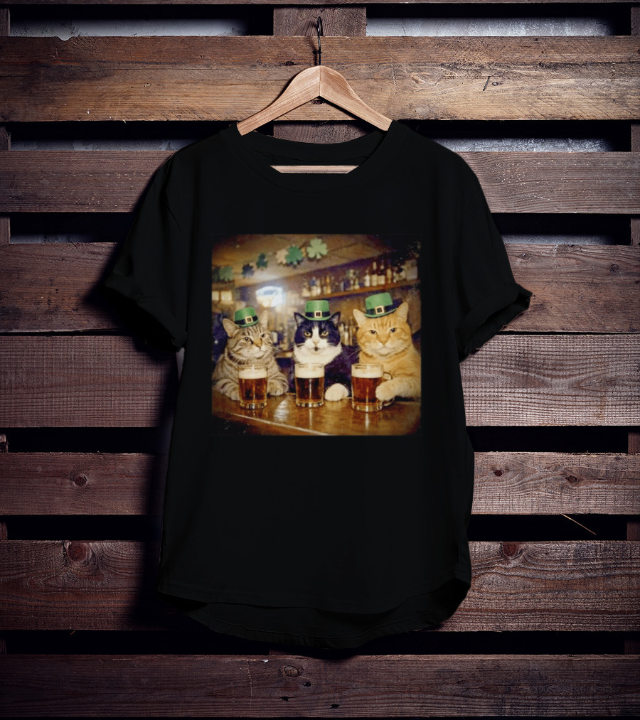 Saint Patrick's Day Cats With Green Hats Cheers T-Shirt