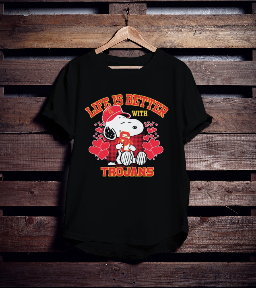 USC Trojans Snoopy Love Life Is Better With Trojans T-Shirt