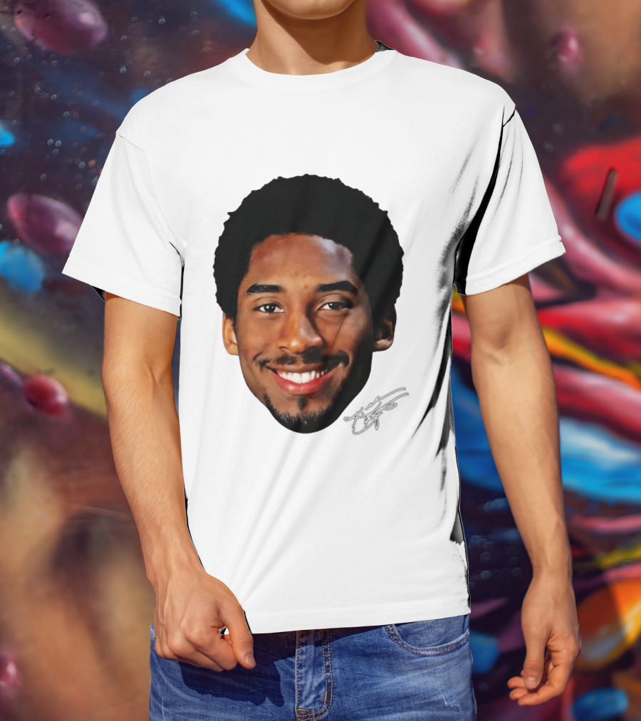 Kobe Bryant Big Face All Smiles NBA Legend T-Shirt