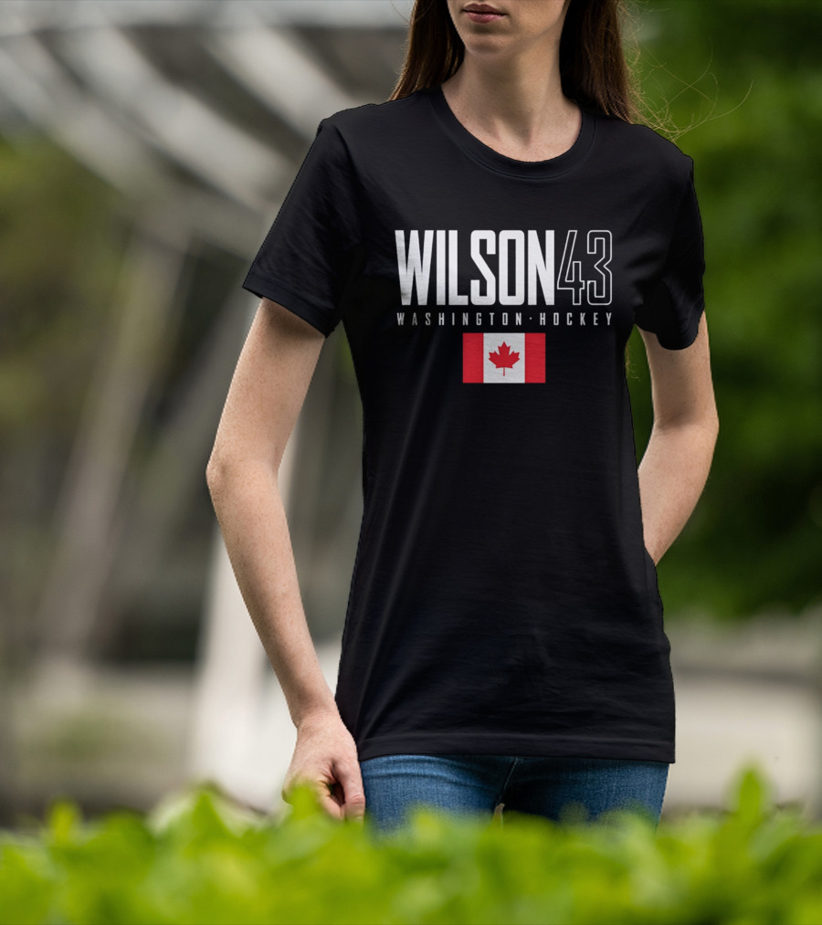 WILSON 43 Washington Hockey Canada Flag T-Shirt