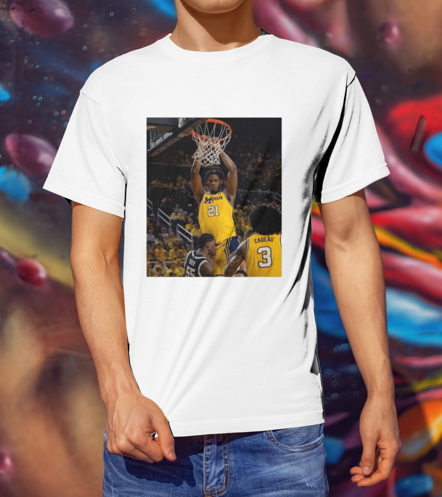 Morez Johnson Jr. Dunk Michigan Vs Carr Cadeau Basketball Moment T-Shirt
