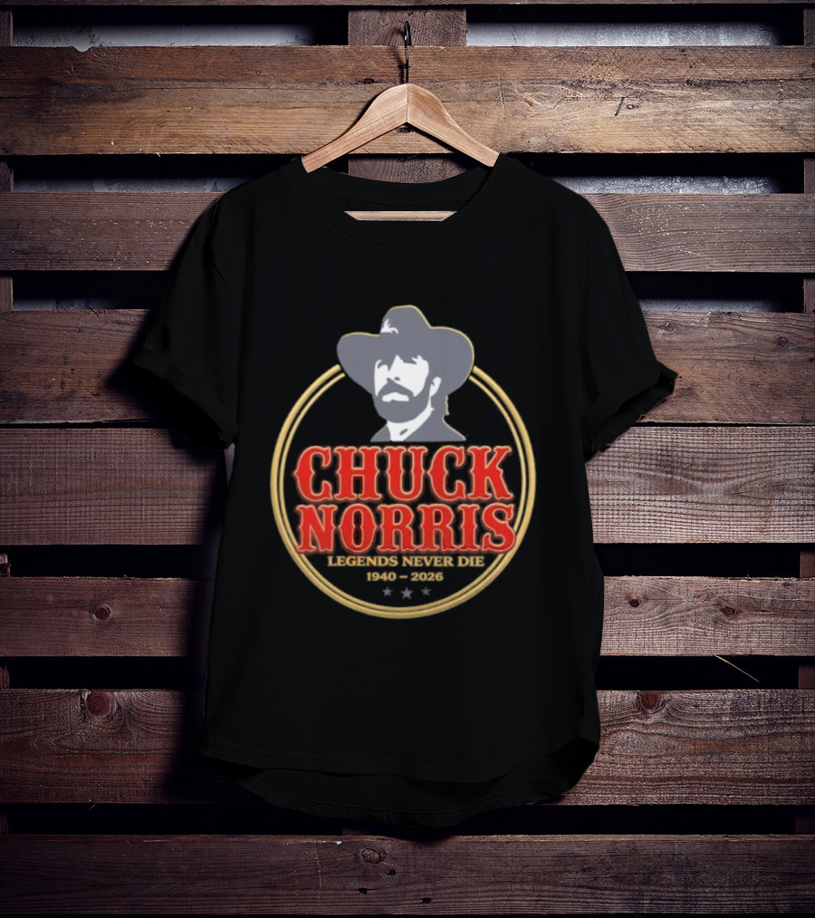 Chuck Norris Legends Never Die 1940 2026 T-Shirt