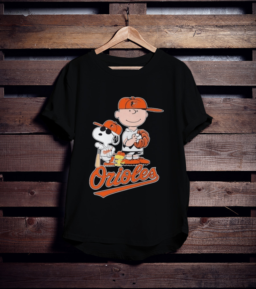 2026 Snoopy Charlie Brown Peanuts Baseball Orioles T-Shirt
