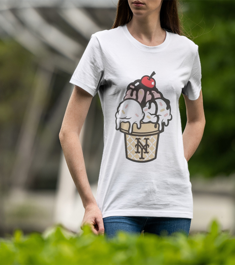 New York Mets Ice Cream Sundae Frozen Treats Cone T-Shirt
