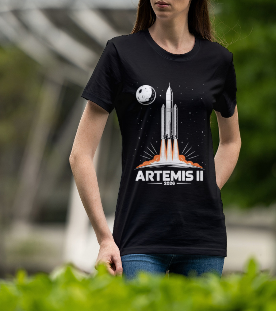 Artemis II 2026 Rocket Launch To The Moon With Spacecraft And Moon T-Shirt