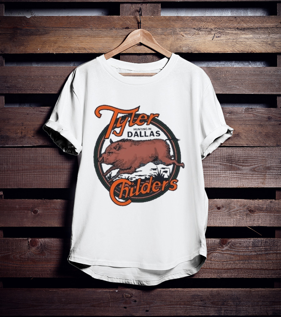 Tyler Childers Dallas Dos Equis Pavilion Pig T-Shirt