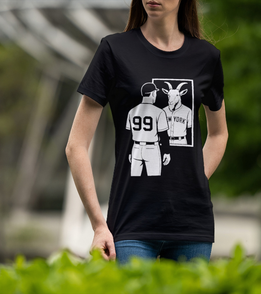 Aaron Judge GOAT Reflection New York Yankees Baseball 99 T-Shirt