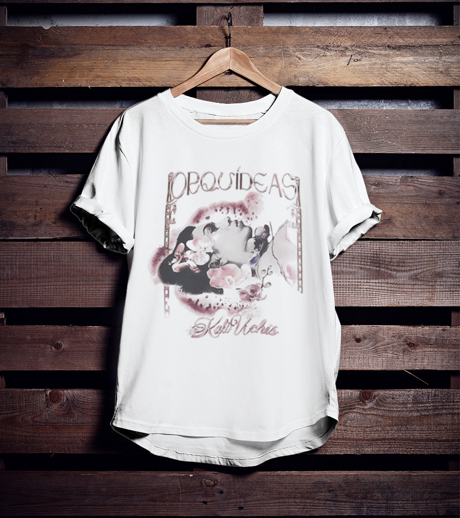 Orquídeas Kali Uchis Floral Concept T-Shirt