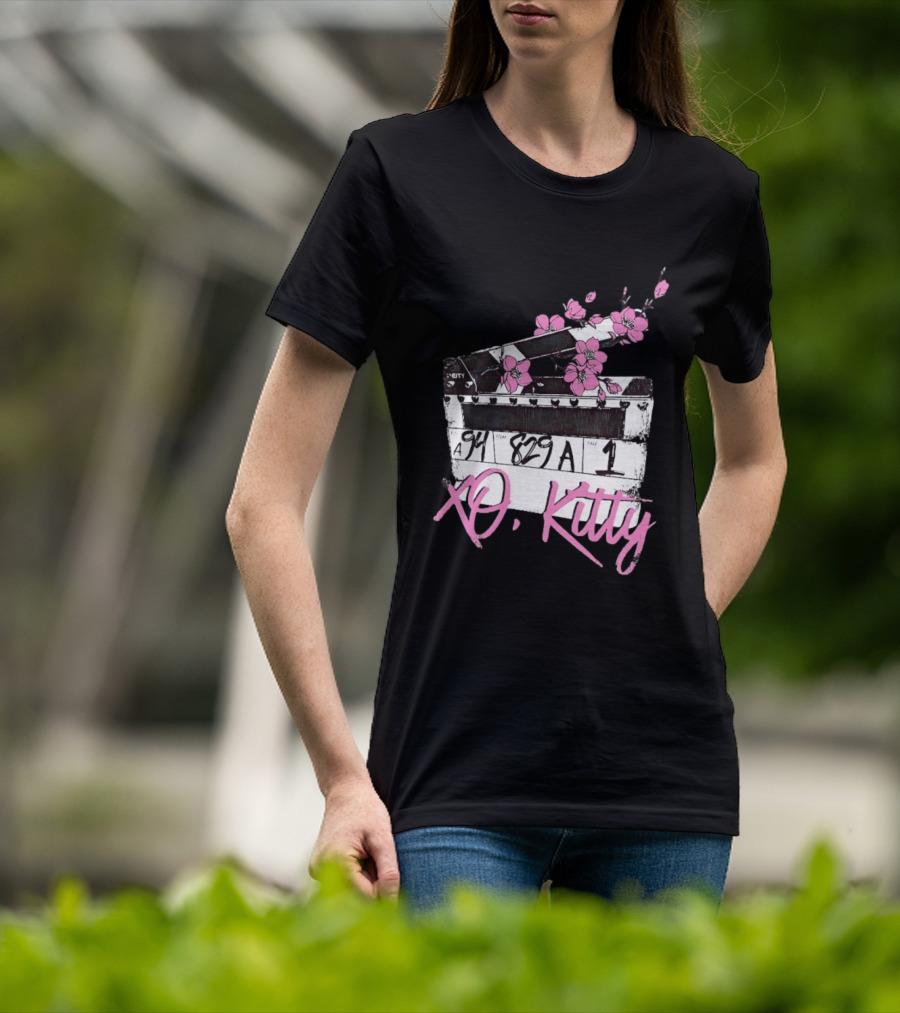 XO Kitty Film Clapperboard With Pink Flowers T-Shirt
