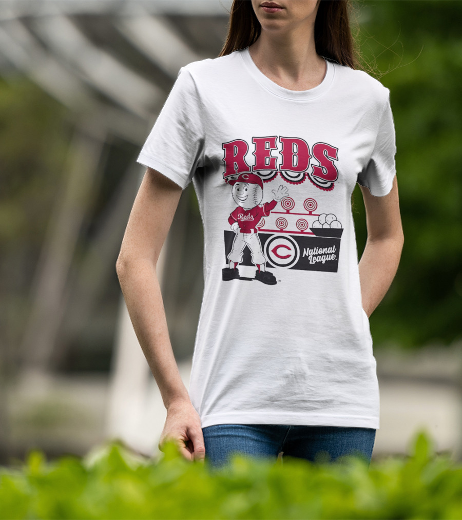 Cincinnati Reds 2026 Step Back Up National League Baseball T-Shirt