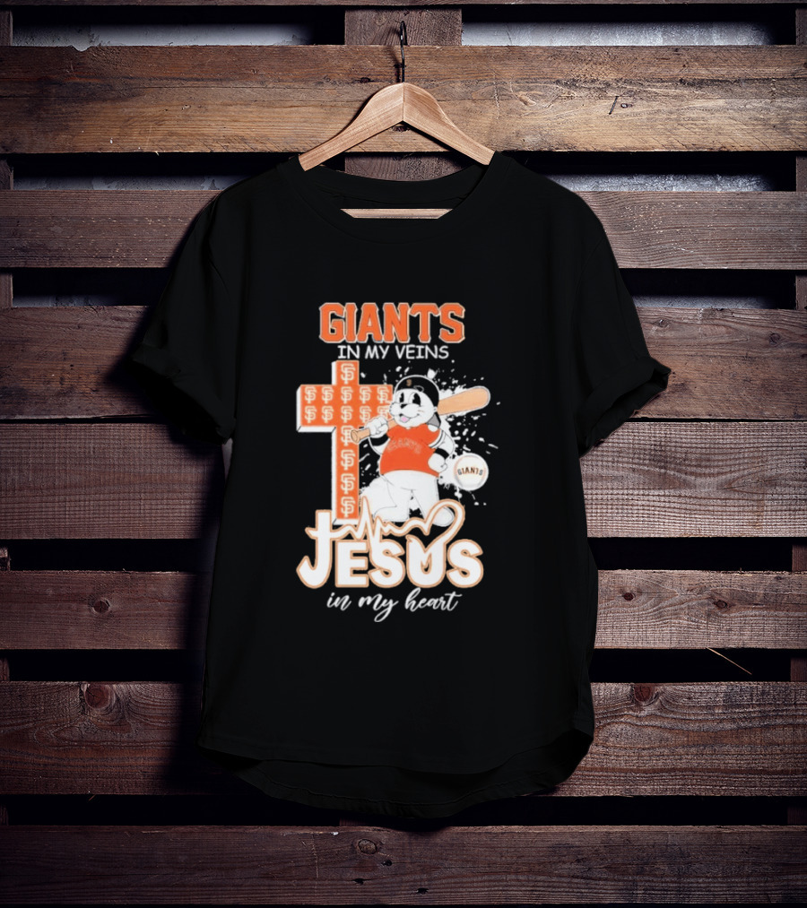 San Francisco Giants In My Veins Jesus In My Heart Baseball Cross Panda T-Shirt