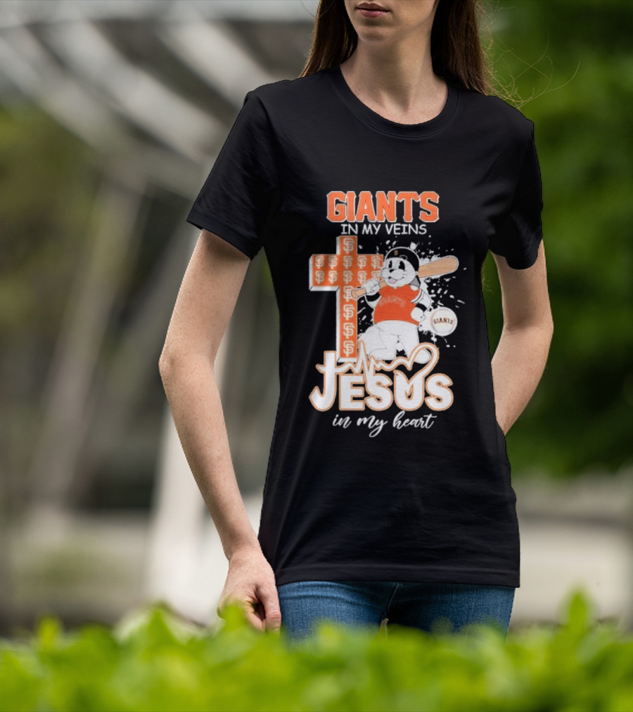 San Francisco Giants In My Veins Jesus In My Heart Baseball Cross Panda T-Shirt