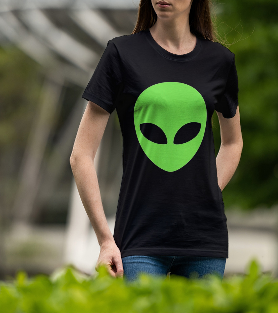 Balenciaga 2020 Alien Green Face Black Eyes T-Shirt