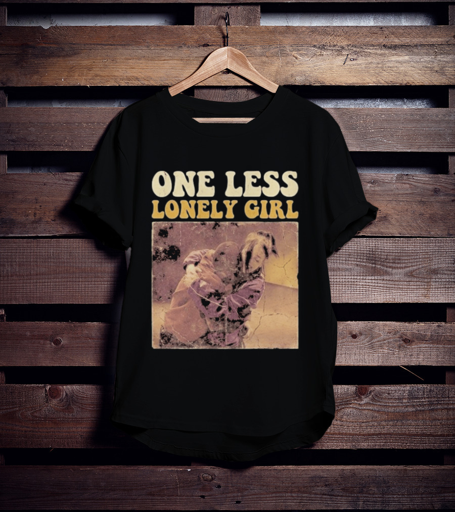 Billie Eilish Justin Bieber One Less Lonely Girl Vintage Style Hug Scene T-Shirt