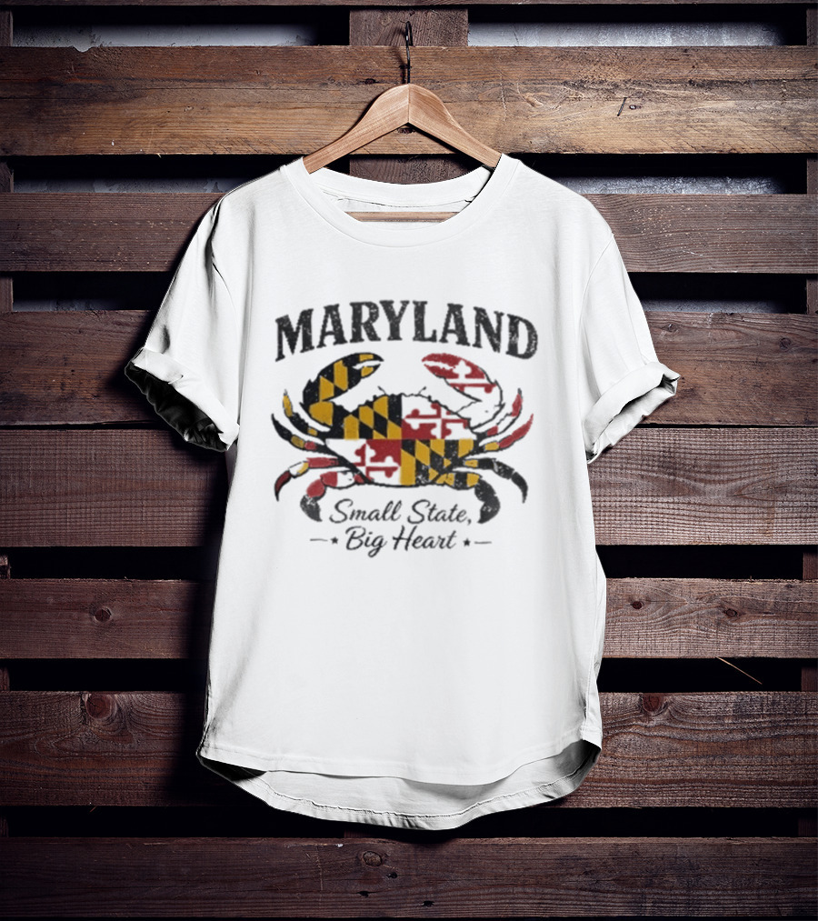 Maryland Crab Small State Big Heart Flag T-Shirt