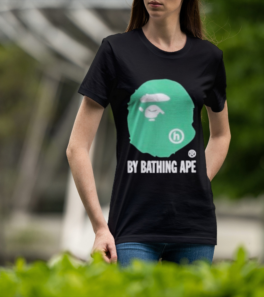 Bape A Bathing Ape Green Big Ape Head Hologram By Bathing Ape And Bapesta Trucker Hat Set 2026 T-Shirt