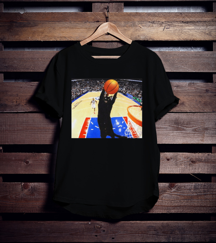 Jarrett Allen Cat Dunking Basketball On Court T-Shirt