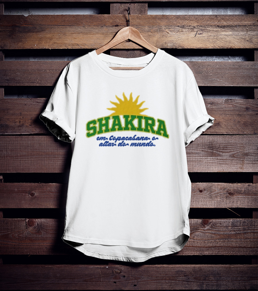 Shakira Em Copacabana E Além Do Mundo T-Shirt
